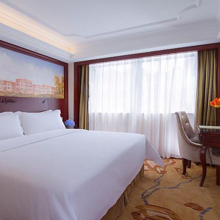 Vienna Hotel Shenzhen Shuiku New Village Dış mekan fotoğraf